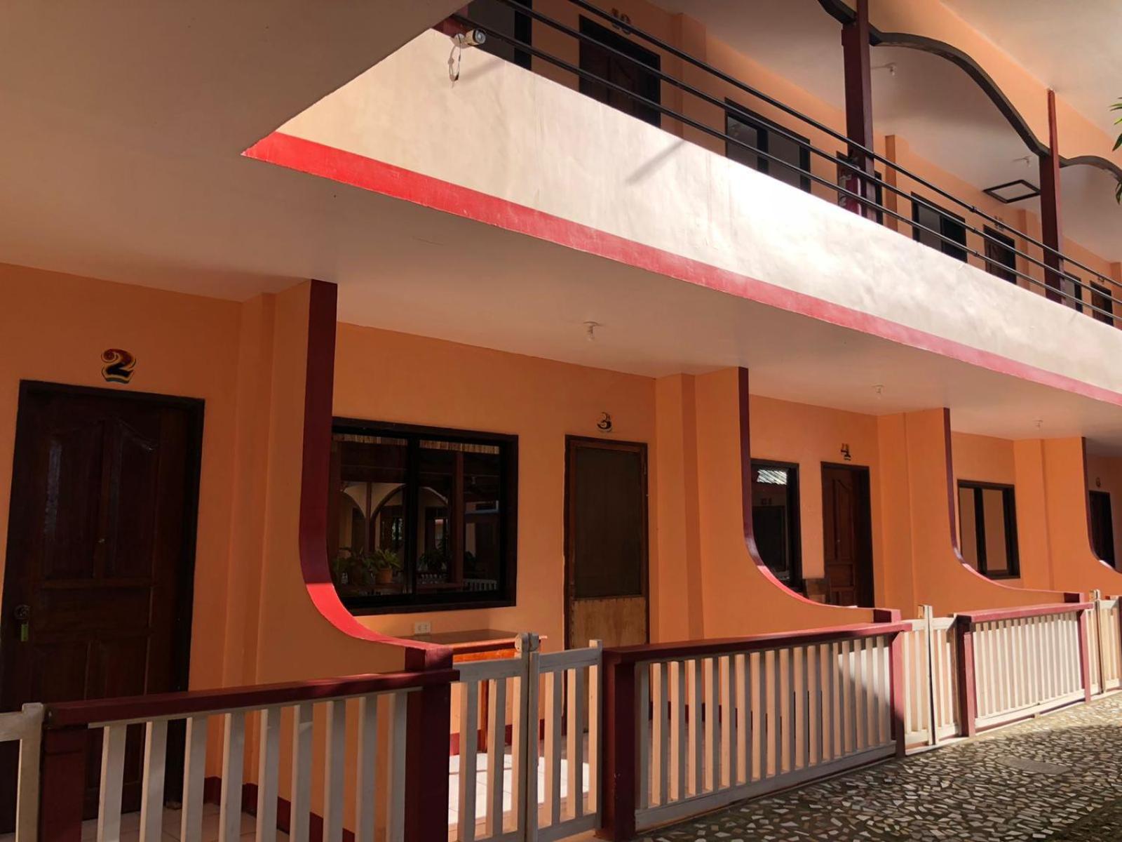 Jbr Tourist Inn - Port Barton Itaytay 외부 사진